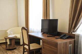 Гостиница Вега-Бизнес Соликамск 2-местный номер комфорт-8